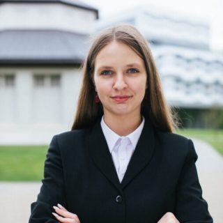 Центр сучасних іноземних мов 082